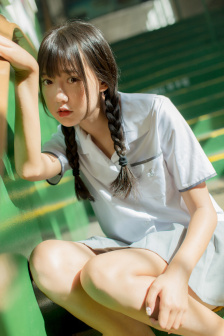 女性阴唇太大